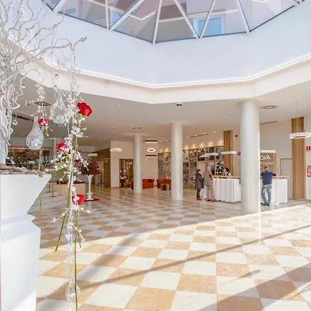 Hotel Nova & Golf 4*