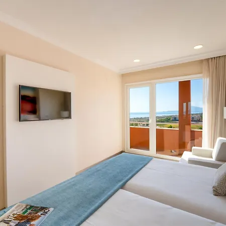 Hotel Nova & Golf 4*