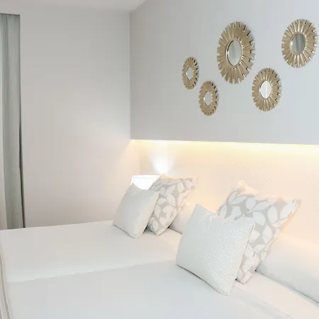 Nova & Golf 4* Oliva