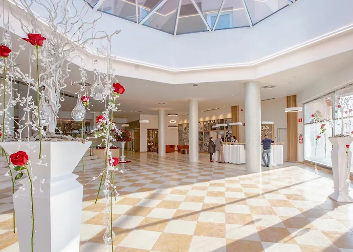 Hotel Nova & Golf 4*