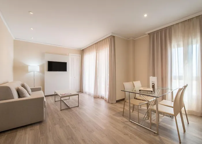 Nova & Golf Otel 4*