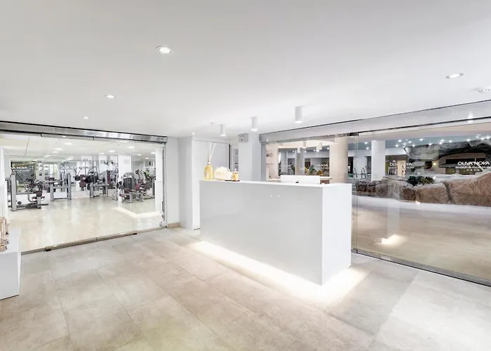 Hotel Nova & Golf Oliva