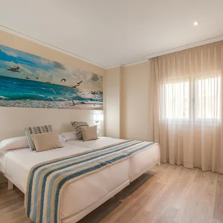 Nova & Golf Hotel