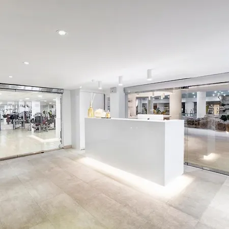 Hotel Nova & Golf Oliva