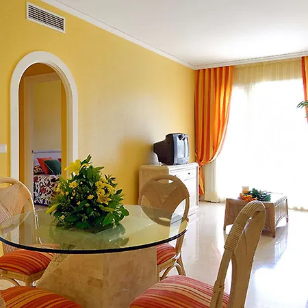 Nova & Golf Hotel Oliva