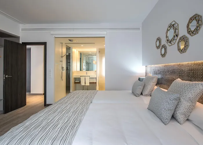 Hotel Nova & Golf Oliva